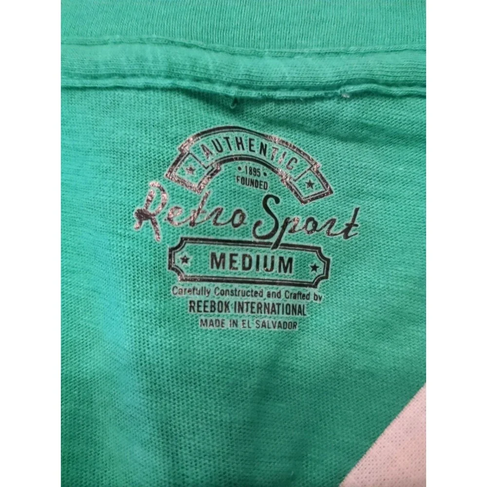 NWT Ladies M Retro Sport NY Jets NFL V Neck T-Shirt